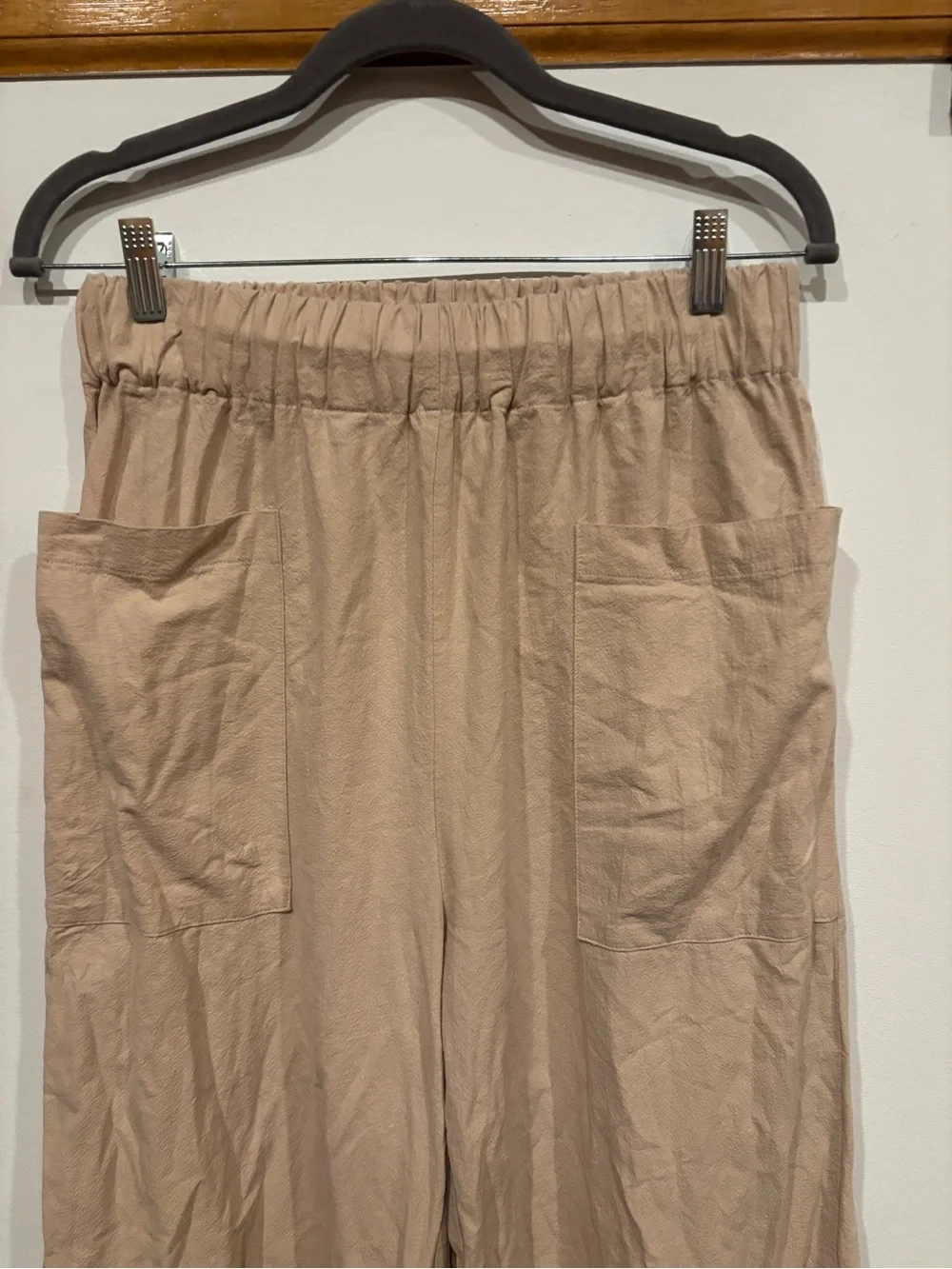 Zenana Tan Wide-Leg Pull-On Pants with Front Pockets - Women’s Large